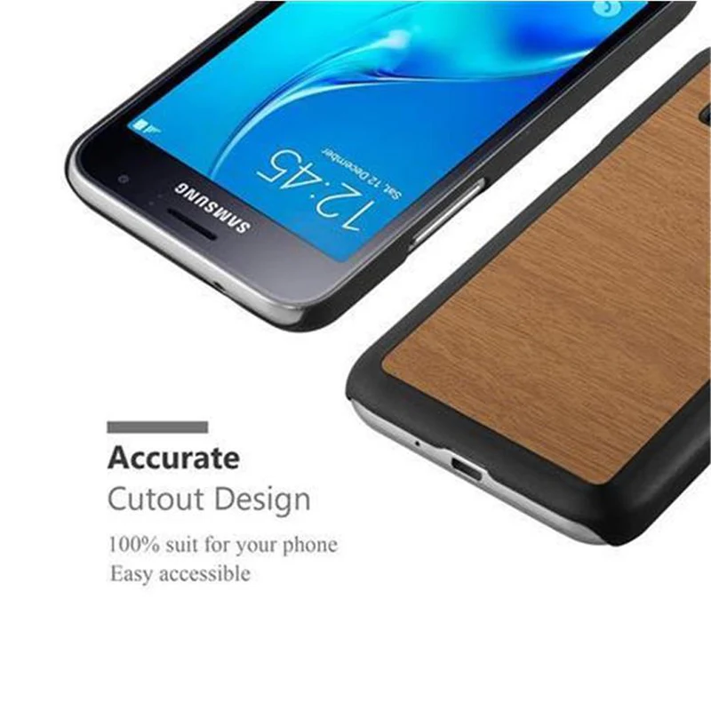Cadorabo Hülle kompatibel mit Samsung Galaxy J1 2016 Hard Case Schutzhülle in Holz Optik gegen Kratzer und Stöße
