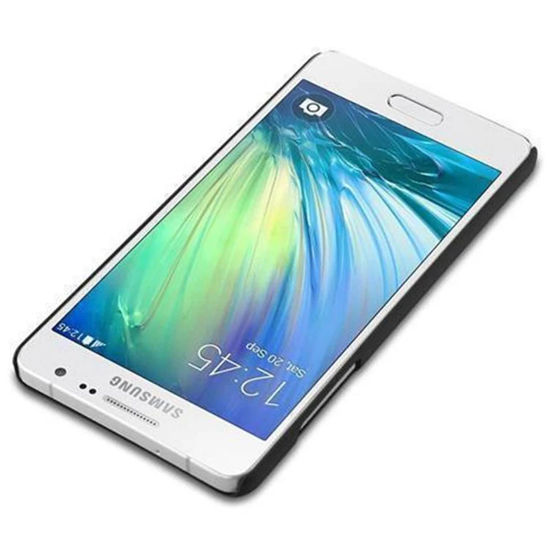 Cadorabo Hülle kompatibel mit Samsung Galaxy A3 2015 Hard Case Schutzhülle in Holz Optik gegen Kratzer und Stöße