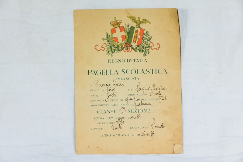 Papierblock einer Familie aus dem 2. Weltkrieg