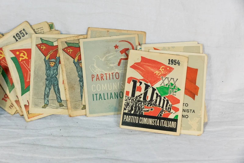 Papierblock einer Familie aus dem 2. Weltkrieg