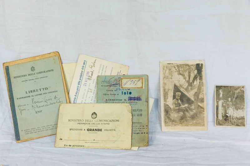 Papierblock einer Familie aus dem 2. Weltkrieg
