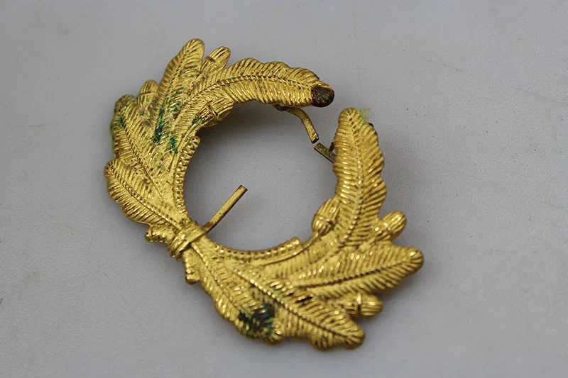 Goldener Kranz für Schirmmütze