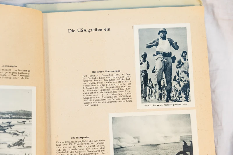 „Der Zweite Weltrieg im Bild“ Zwei Bände. Stickeralbum aus den 60er Jahren