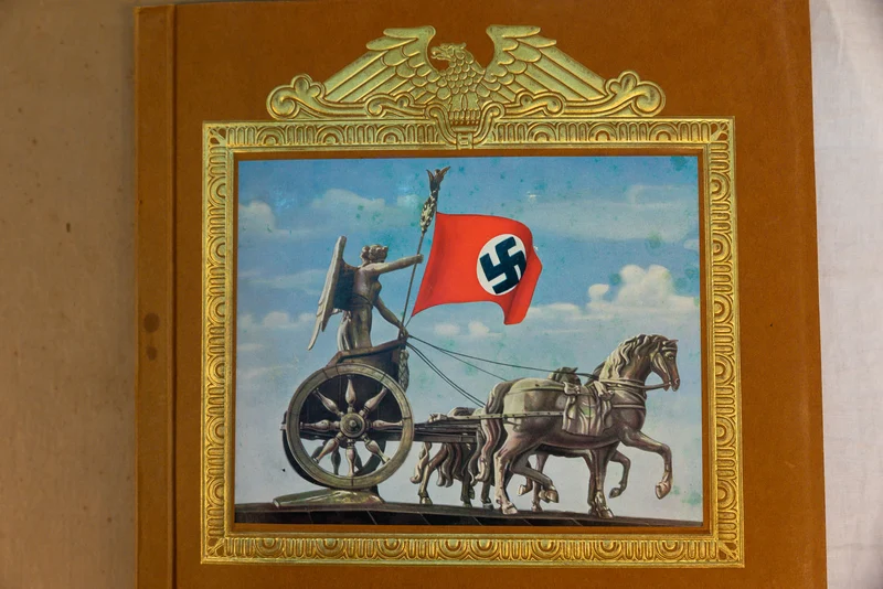 "Kampf um's Drittes Reich" Stickeralbum