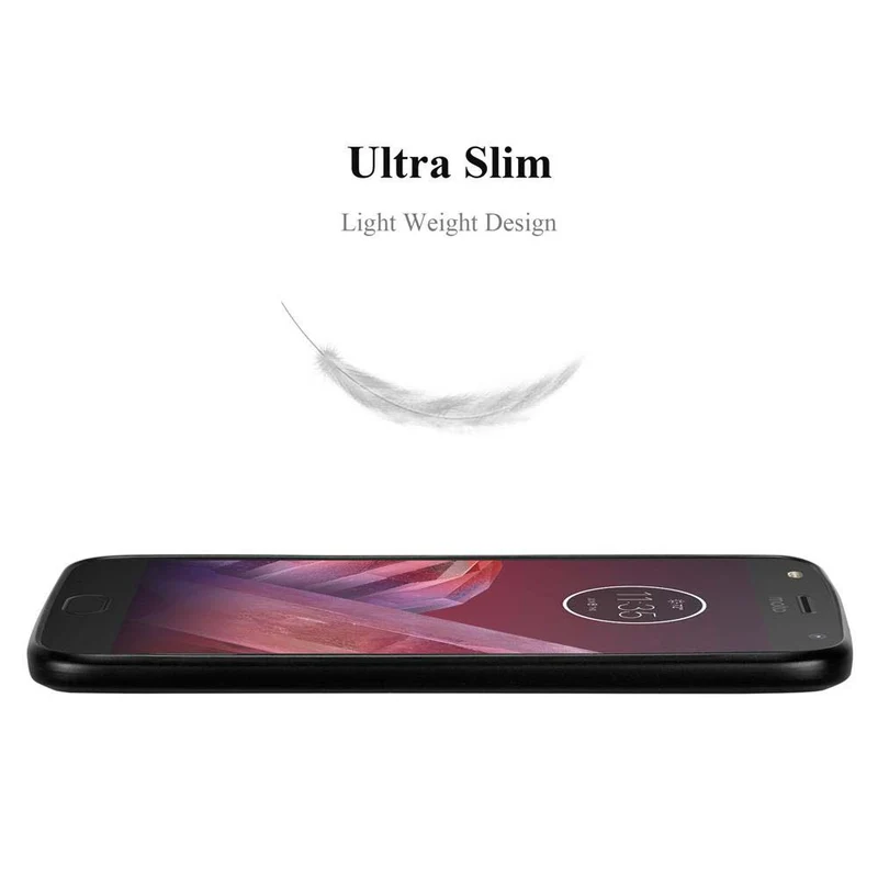 Cadorabo Hülle kompatibel mit Motorola MOTO Z2 Schutzhülle aus flexiblem TPU Silikon