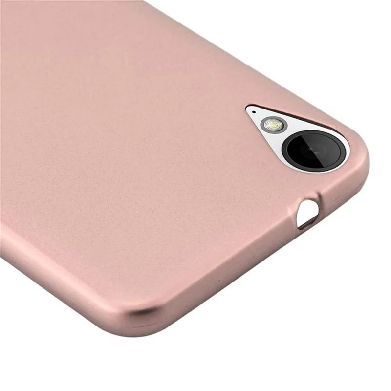 Cadorabo Hülle kompatibel mit HTC Desire 10 LIFESTYLE / Desire 825 Schutzhülle aus flexiblem TPU Silikon