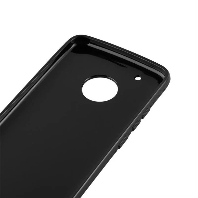 Cadorabo Hülle kompatibel mit Motorola MOTO G5 Schutzhülle aus flexiblem TPU Silikon
