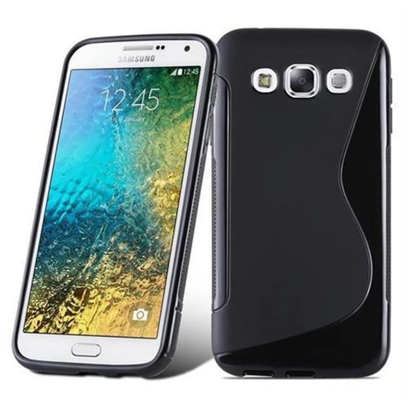 Cadorabo Hülle kompatibel mit Samsung Galaxy E5 Schutzhülle aus flexiblem TPU Silikon