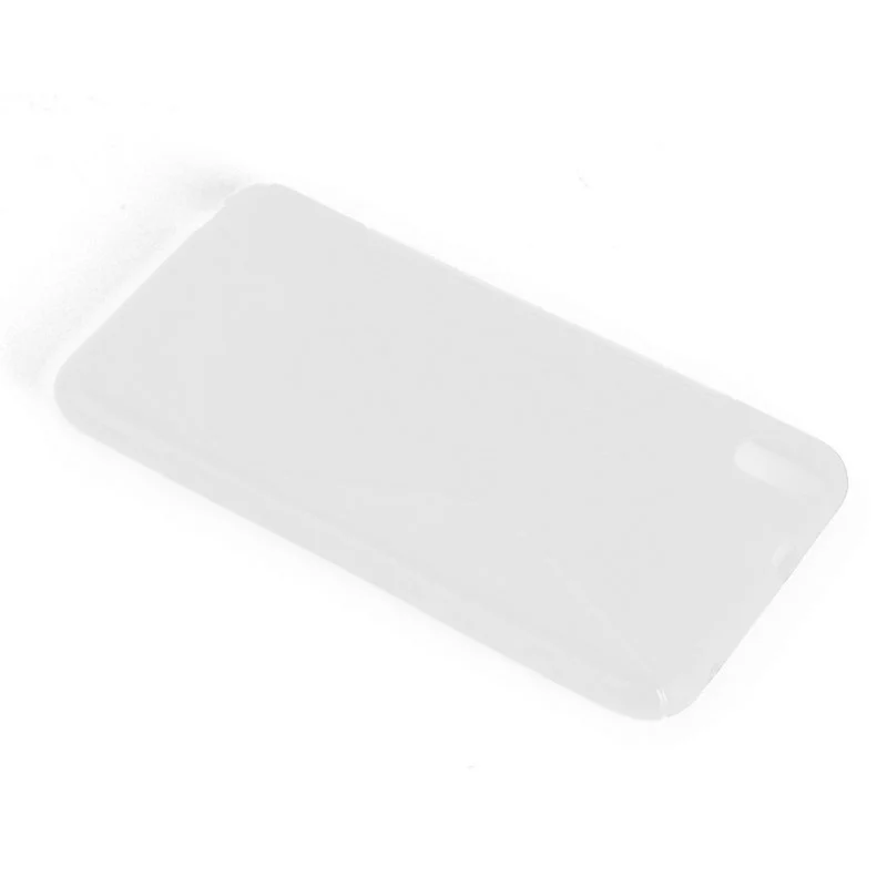 Cadorabo Hülle kompatibel mit HTC Desire 816 Schutzhülle aus flexiblem TPU Silikon