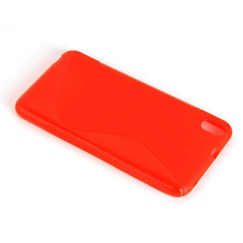 Cadorabo Hülle kompatibel mit HTC Desire 816 Schutzhülle aus flexiblem TPU Silikon