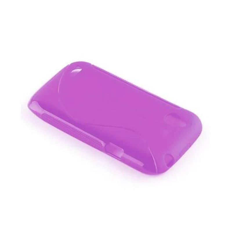 Cadorabo Hülle kompatibel mit HTC Desire V Schutzhülle aus flexiblem TPU Silikon