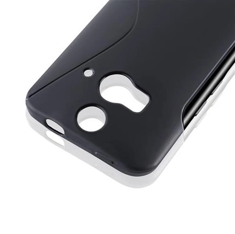 Cadorabo Hülle kompatibel mit HTC BUTTERFLY 2 Schutzhülle aus flexiblem TPU Silikon