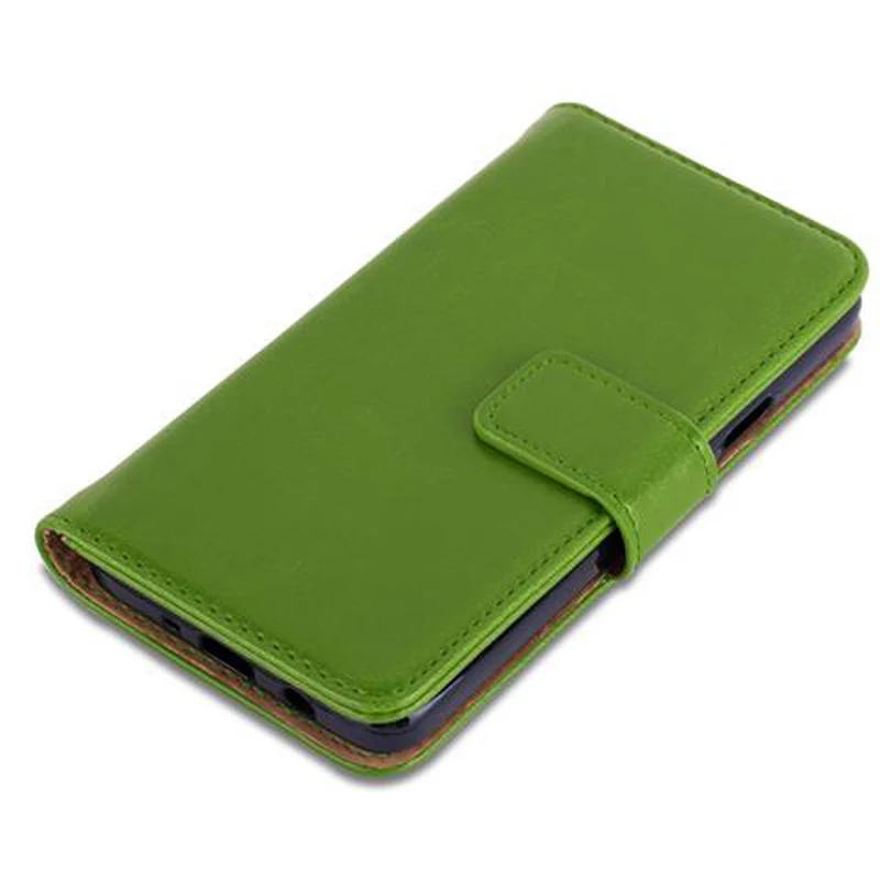 Cadorabo Hülle kompatibel mit Samsung Galaxy A3 2015 Schutzhülle mit Magnetverschluss, Standfunktion und Kartenfach