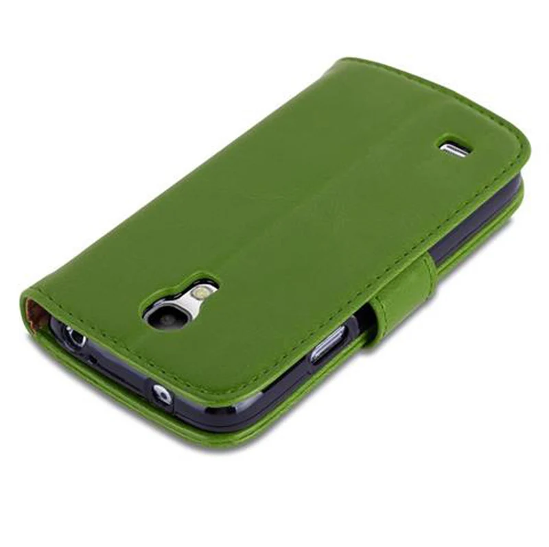 Cadorabo Hülle kompatibel mit Samsung Galaxy S4 MINI Schutzhülle mit Magnetverschluss, Standfunktion und Kartenfach