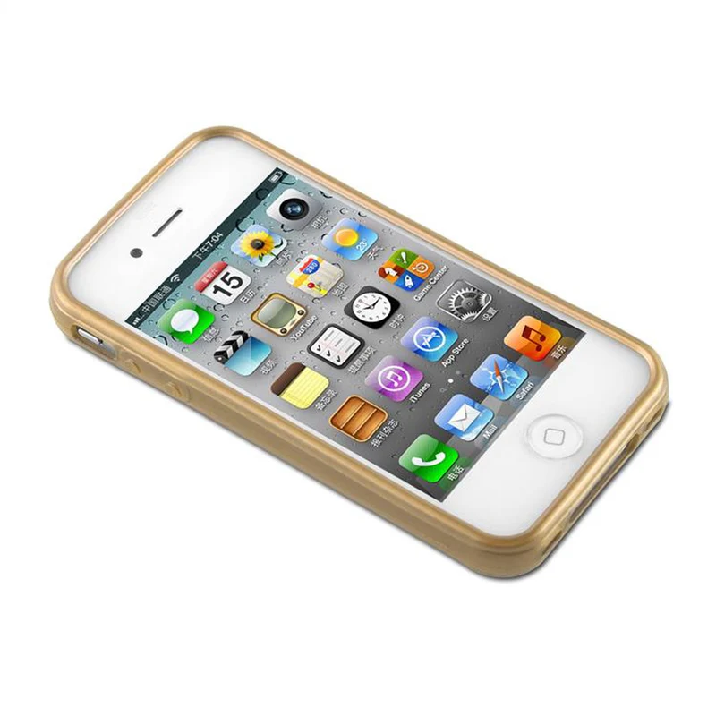 Cadorabo Hülle kompatibel mit Apple iPhone 4 / 4S Schutzhülle aus flexiblem TPU Silikon im Brushed Design