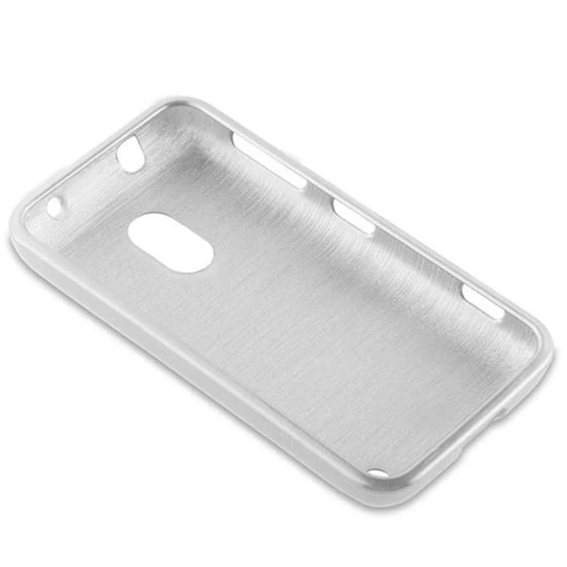 Cadorabo Hülle kompatibel mit Nokia Lumia 620 Schutzhülle aus flexiblem TPU Silikon im Brushed Design
