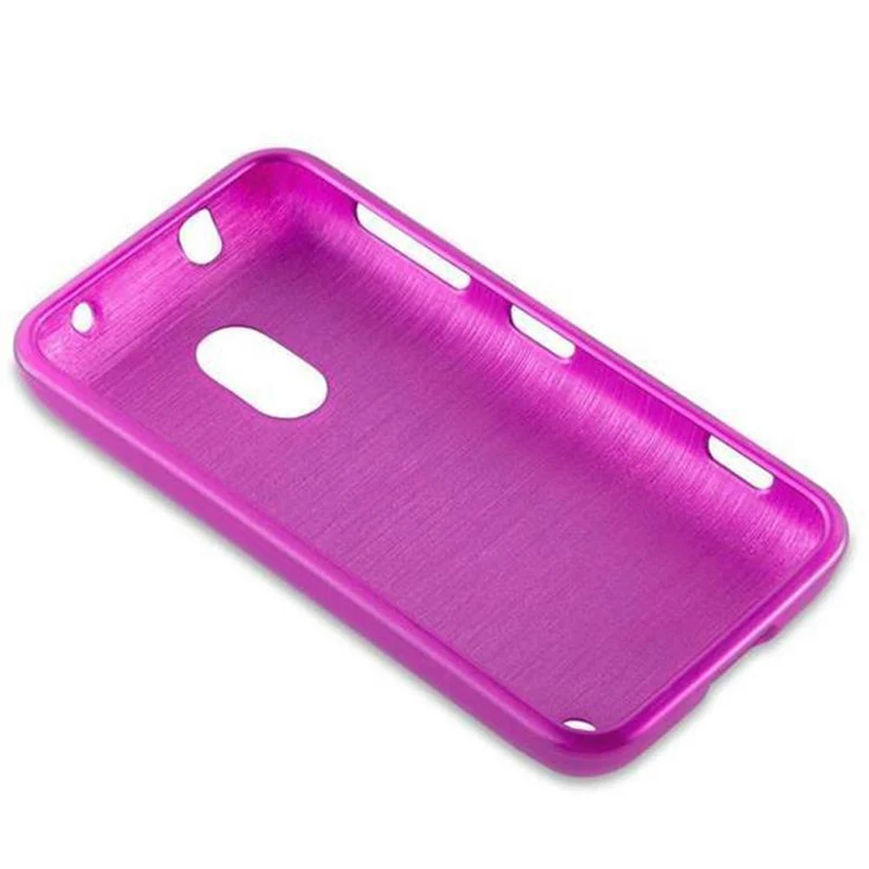 Cadorabo Hülle kompatibel mit Nokia Lumia 620 Schutzhülle aus flexiblem TPU Silikon im Brushed Design