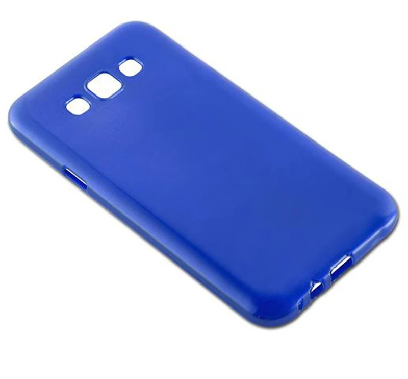 Cadorabo Hülle kompatibel mit Samsung Galaxy E7 Schutzhülle aus flexiblem TPU Silikon im Brushed Design