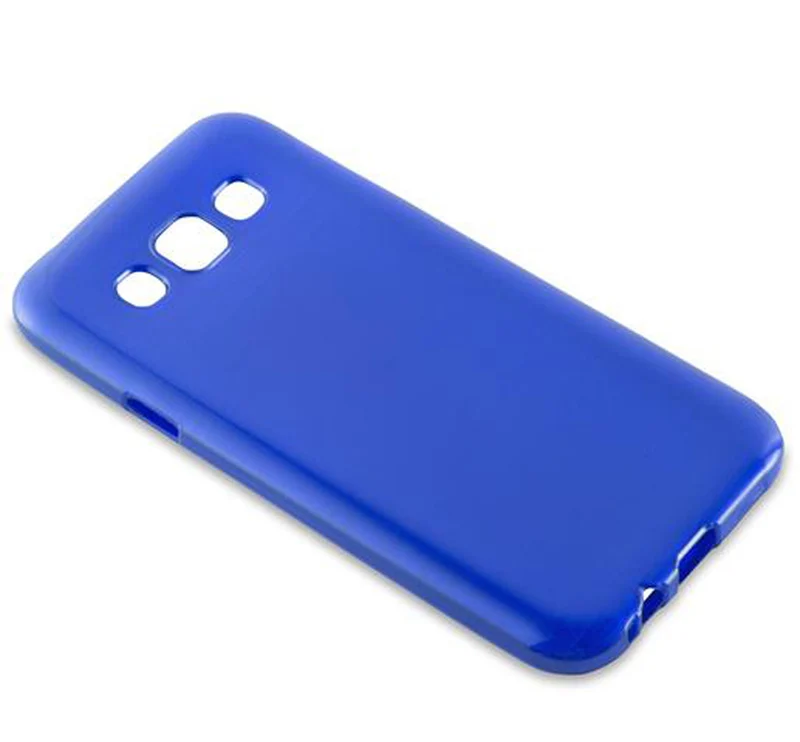Cadorabo Hülle kompatibel mit Samsung Galaxy E5 Schutzhülle aus flexiblem TPU Silikon im Brushed Design