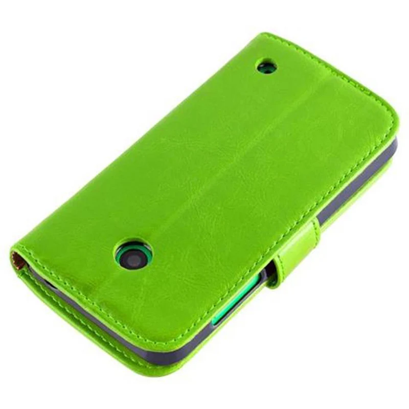 Cadorabo Hülle kompatibel mit Nokia Lumia 630 / 635 Schutzhülle mit Magnetverschluss, Standfunktion und Kartenfach