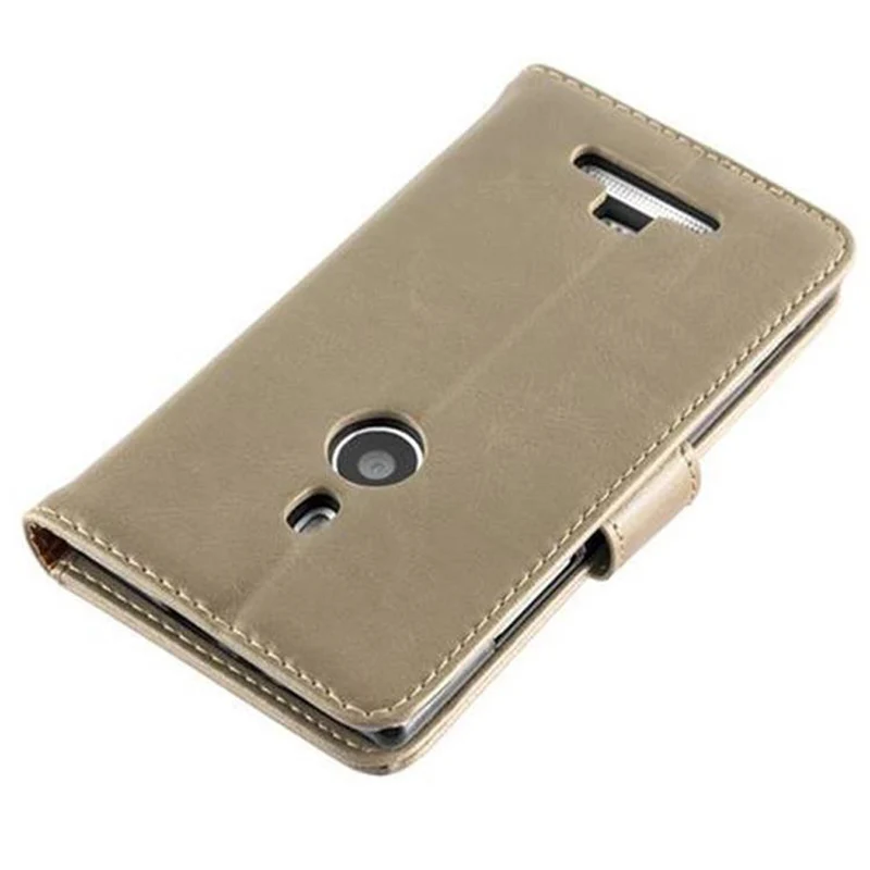 Cadorabo Hülle kompatibel mit Nokia Lumia 925 Schutzhülle mit Magnetverschluss, Standfunktion und Kartenfach
