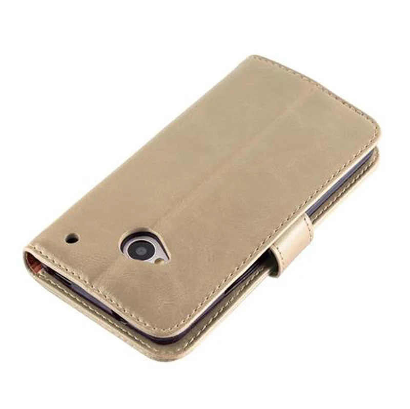 Cadorabo Hülle kompatibel mit HTC ONE M7 Schutzhülle mit Magnetverschluss, Standfunktion und Kartenfach