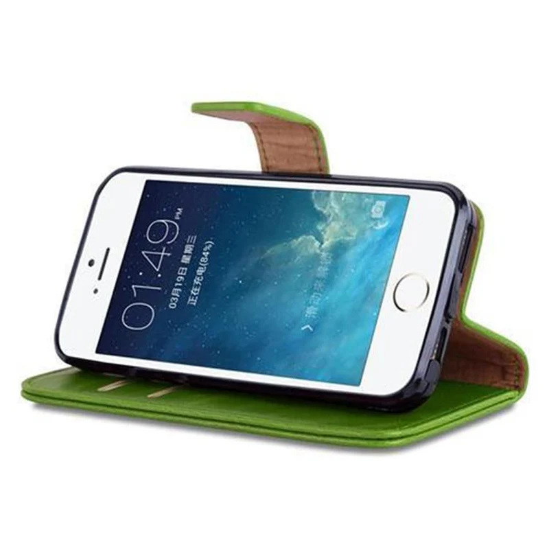 Cadorabo Hülle kompatibel mit Apple iPhone 5 / 5S / SE 2016 Schutzhülle mit Magnetverschluss, Standfunktion und Kartenfach