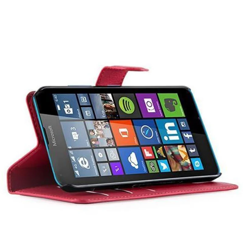 Cadorabo Hülle kompatibel mit Nokia Lumia 640 Schutzhülle mit Magnetverschluss, Standfunktion und Kartenfach