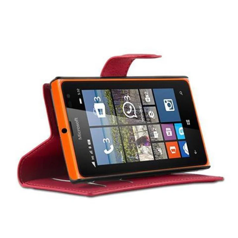 Cadorabo Hülle kompatibel mit Nokia Lumia 532 Schutzhülle mit Magnetverschluss, Standfunktion und Kartenfach