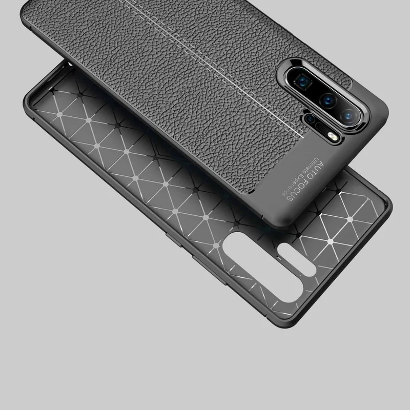 Cadorabo Hülle kompatibel mit Huawei P30 PRO Schutzhülle aus TPU Silikon mit edler Kunstleder-Applikation