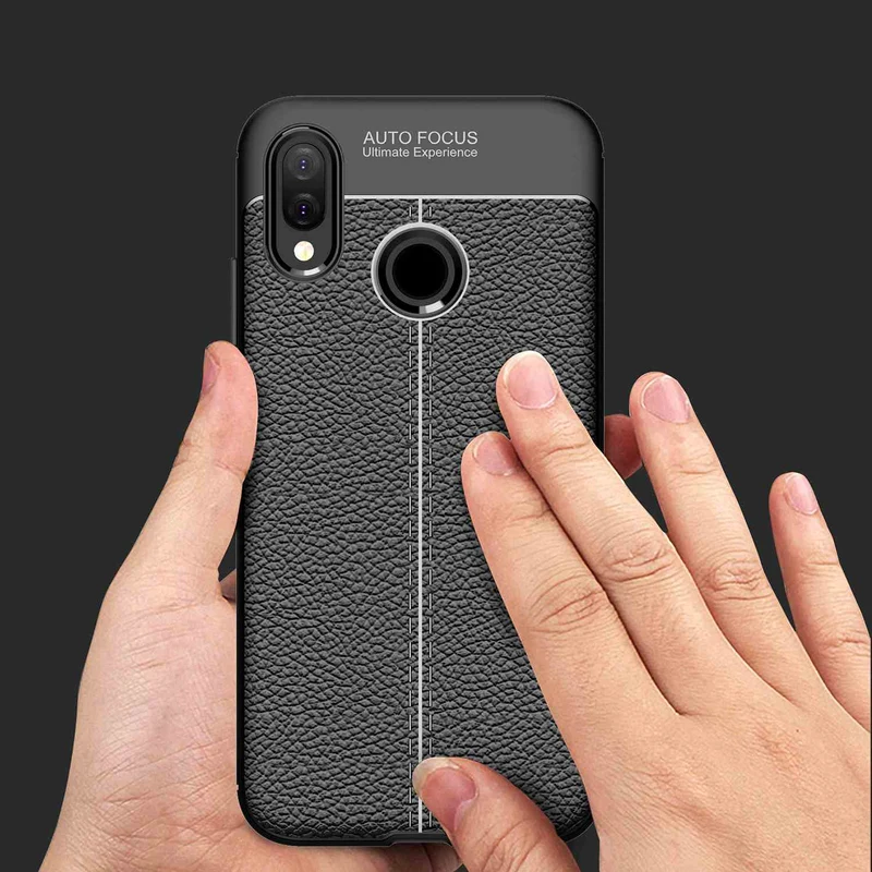 Cadorabo Hülle kompatibel mit Huawei P20 LITE 2018 / NOVA 3E Schutzhülle aus TPU Silikon mit edler Kunstleder-Applikation