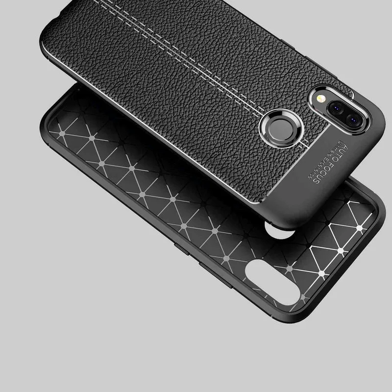Cadorabo Hülle kompatibel mit Huawei P20 LITE 2018 / NOVA 3E Schutzhülle aus TPU Silikon mit edler Kunstleder-Applikation