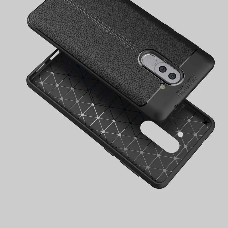Cadorabo Hülle kompatibel mit Huawei MATE 9 LITE / GR5 2017 / Honor 6X Schutzhülle aus TPU Silikon mit edler Kunstleder-Applikation