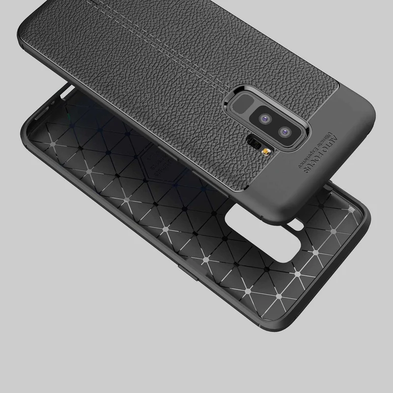 Cadorabo Hülle kompatibel mit Samsung Galaxy S9 PLUS Schutzhülle aus TPU Silikon mit edler Kunstleder-Applikation