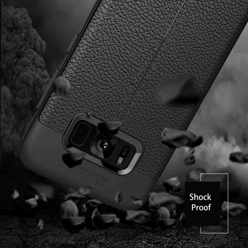 Cadorabo Hülle kompatibel mit Samsung Galaxy S8 Schutzhülle aus TPU Silikon mit edler Kunstleder-Applikation