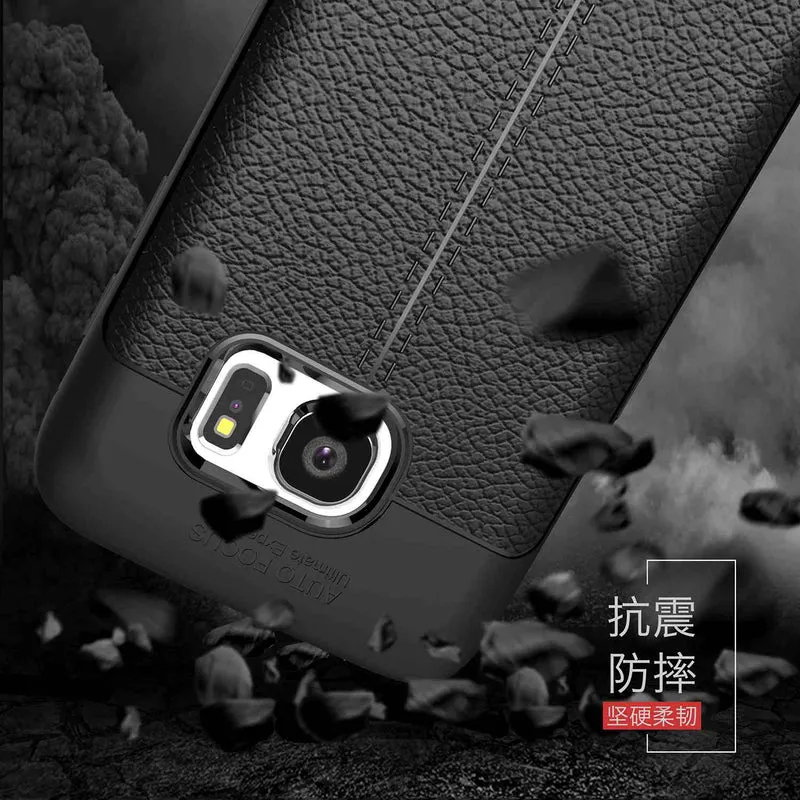 Cadorabo Hülle kompatibel mit Samsung Galaxy S7 Schutzhülle aus TPU Silikon mit edler Kunstleder-Applikation