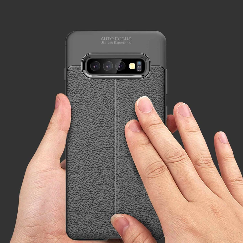 Cadorabo Hülle kompatibel mit Samsung Galaxy S10 4G Schutzhülle aus TPU Silikon mit edler Kunstleder-Applikation