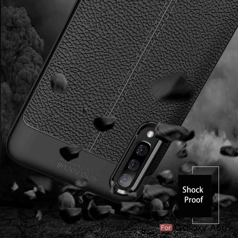 Cadorabo Hülle kompatibel mit Samsung Galaxy A50 4G / A50s / A30s Schutzhülle aus TPU Silikon mit edler Kunstleder-Applikation