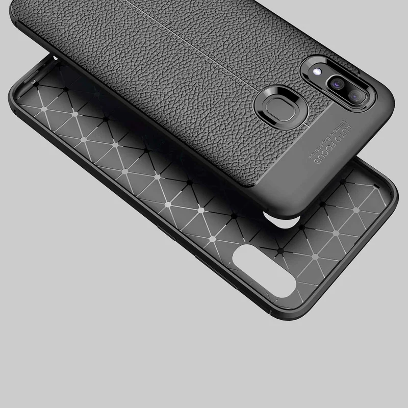 Cadorabo Hülle kompatibel mit Samsung Galaxy A40 Schutzhülle aus TPU Silikon mit edler Kunstleder-Applikation