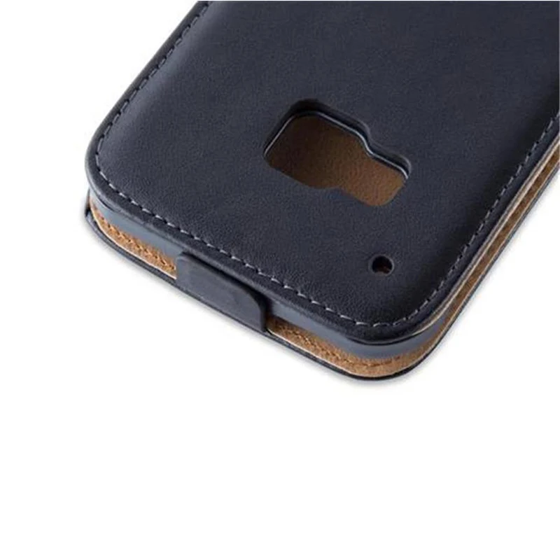 Cadorabo Hülle kompatibel mit HTC ONE M9 Schutzhülle im Flip Design aus glattem Kunstleder