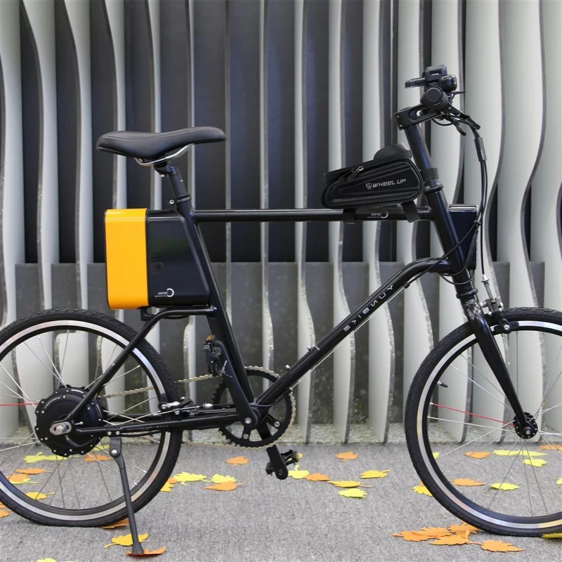 Cadorabo 7 Zoll Handy Fahrradtasche Rahmentasche mit Handyhalter für Smartphones bis 7 Zoll - Wasserfest mit Touchscreen, Sonnenblende, Kopfhörerloch